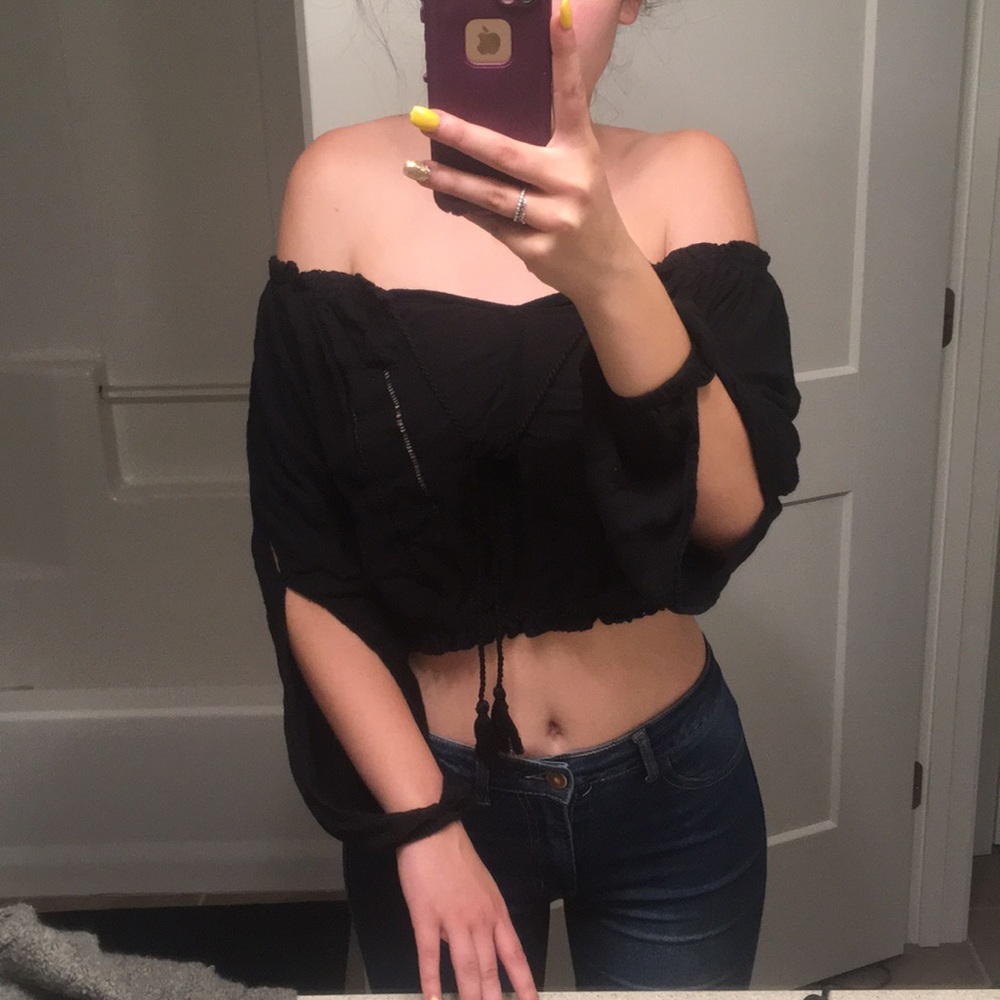 Cropped shirt